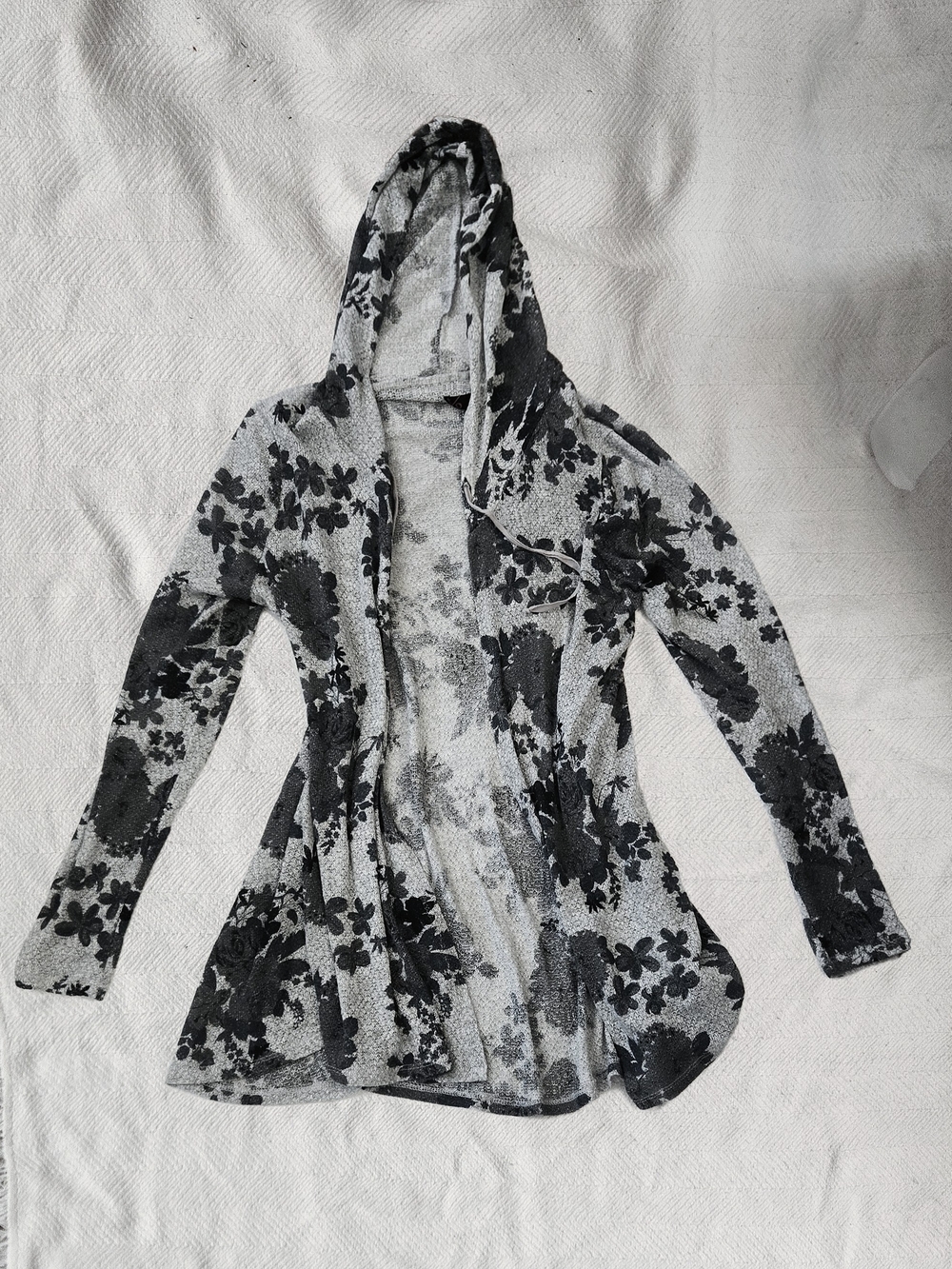 t/o Black Floral Hooded Open Cardigan - Black & Gray